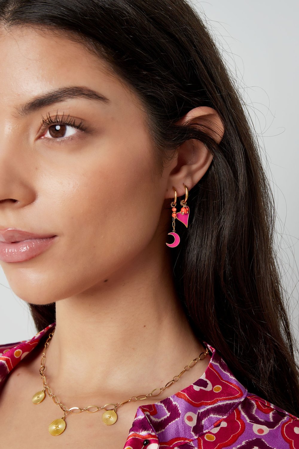 earrings with beads and moon pendant pink h5Picture2